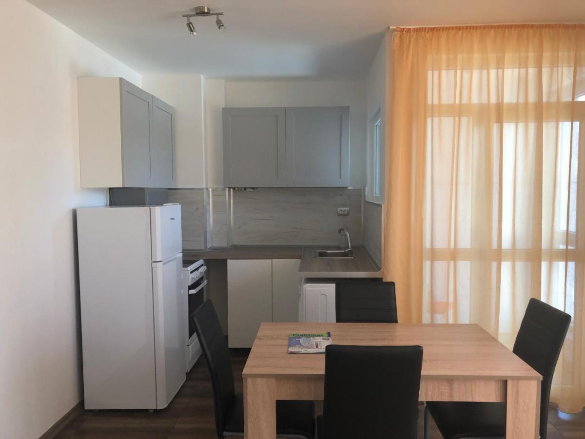 Grand Saharov Apartment Varna Exterior photo